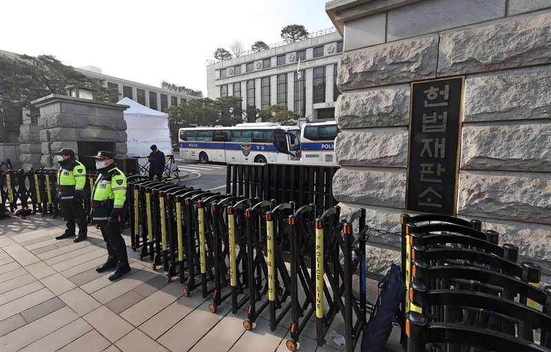 2025.3.24 韩国宪法法院