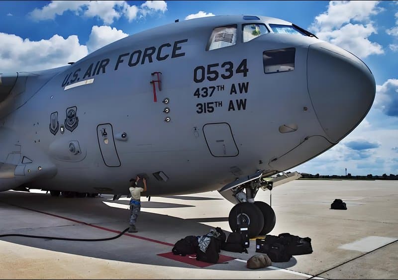 戦闘機