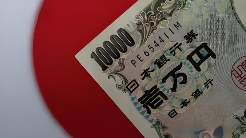 12.6  日元