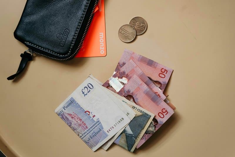 Bank of America is optimistic about the outlook for the pound and expects the GBP/USD exchange rate to rise to 1.35 by the end of this year.