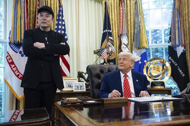 Trump và Musk 6.9
