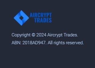 Aircrypt Tradesの公式サイトフッターに表示されたオーストラリア企業登録局（ABN: 2018AD947）の番号