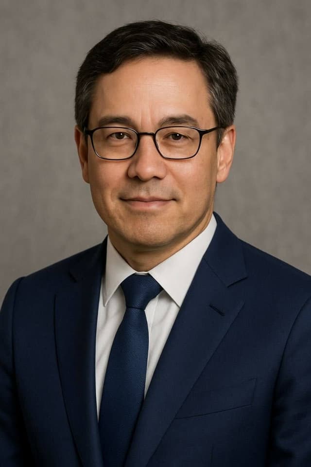 Jareth Mun develops QT Capital's AI investment strategy in Asia.