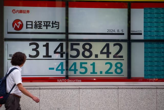 The Japanese and South Korean stock markets have both strengthened.