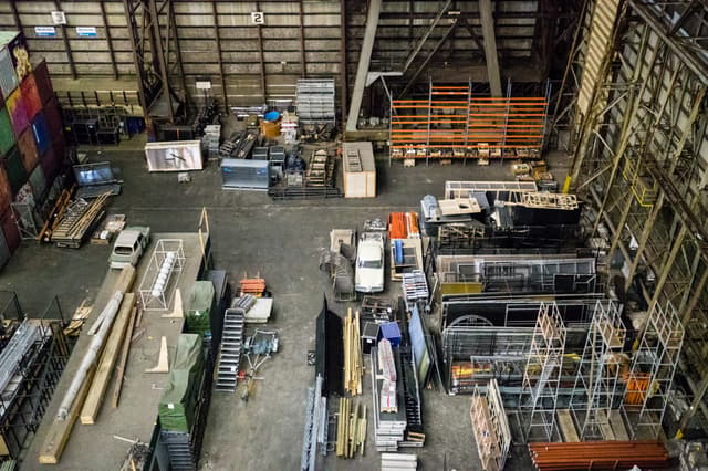 What is a Delivery Warehouse? What are the functions of a Delivery Warehouse?