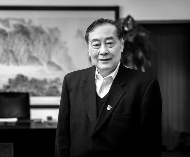 A Legend Entrepreneur! Wahaha Group founder Zong Qinghou Passes Away.