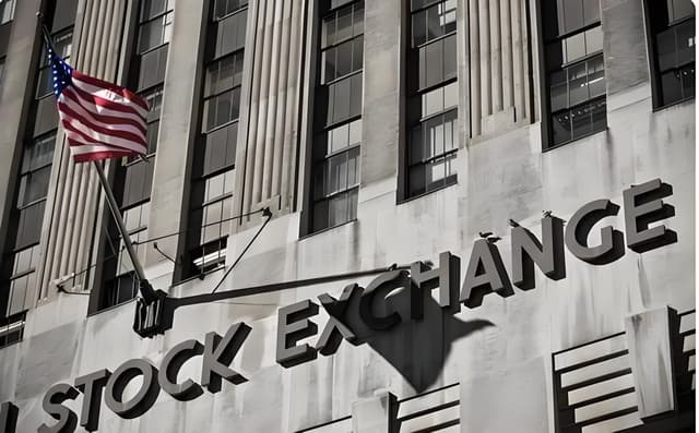 Defense sector ETFs have become a new favorite in the U.S. stock market.