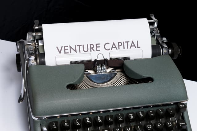 Australia's four major banks cut back on venture capital investment